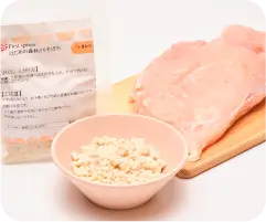 はじめの森林どりそぼろ