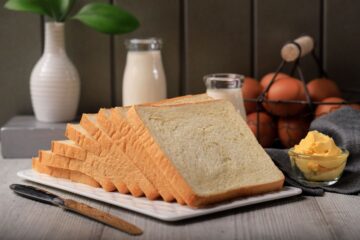 離乳食の食パンはいつから？選び方のポイントと月齢別・簡単レシピ