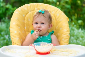【忙しいママ・パパ必見！】パスタはいつから食べられる？中期・後期・完了期の簡単離乳食レシピと栄養満点ソースでマンネリ解消