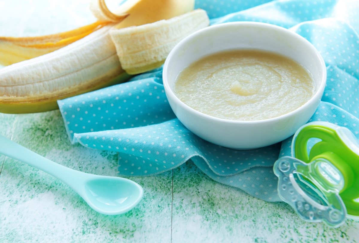離乳食のホワイトソースはいつから？レンジで簡単な作り方、冷凍保存、アレルギー対応レシピまで徹底解説